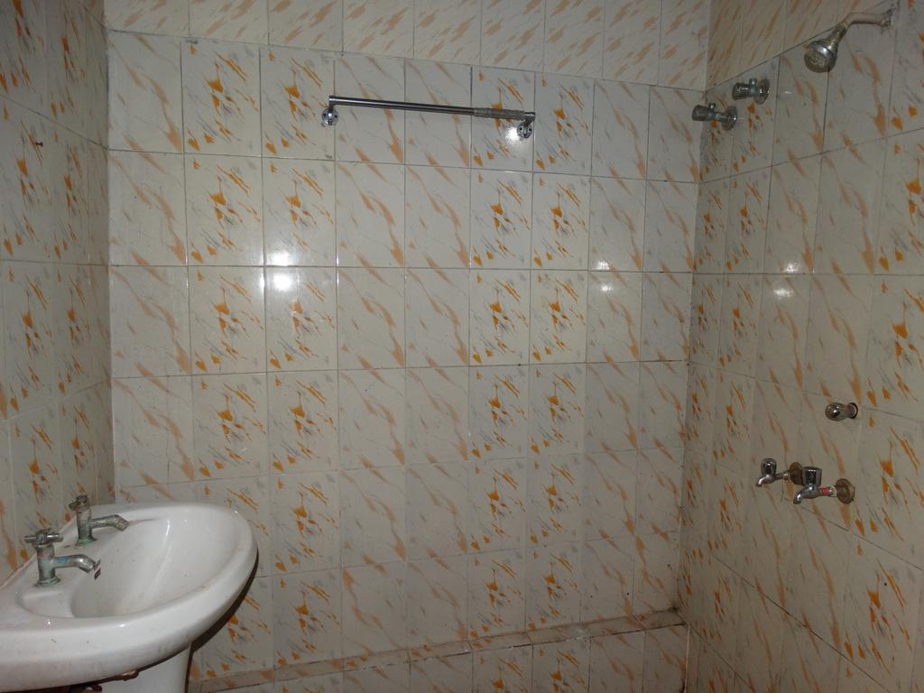 Goldy Guest House Βαρανάσι Εξωτερικό φωτογραφία